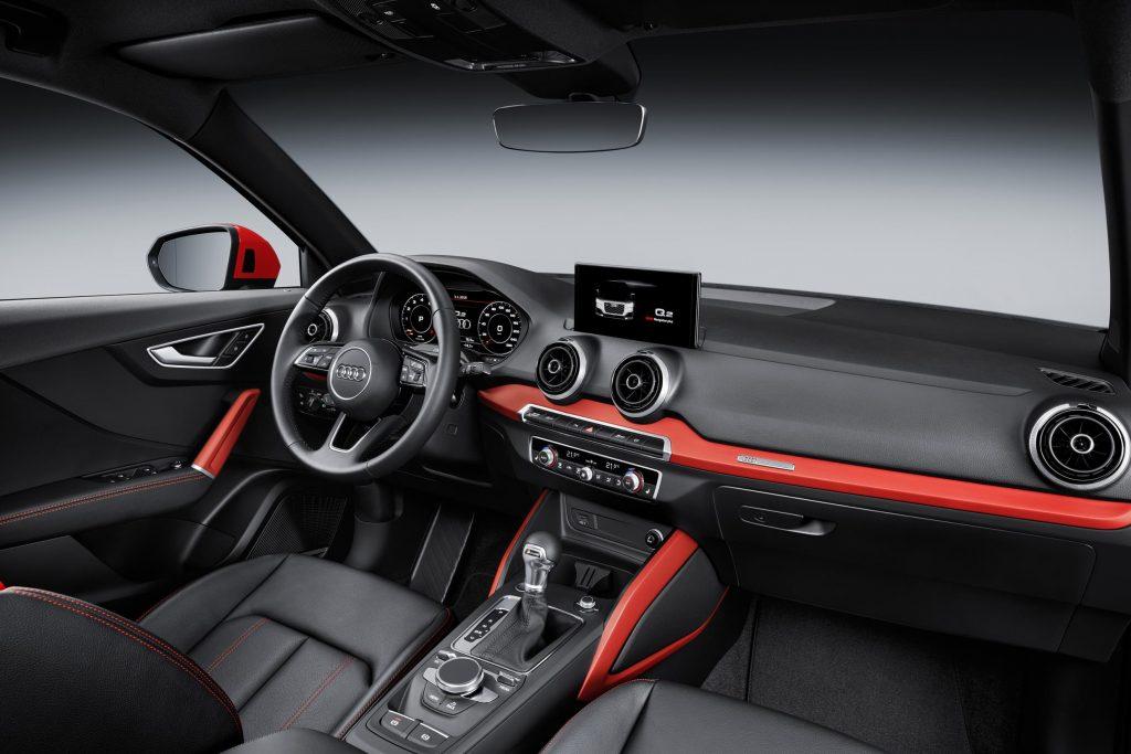 Interni della Audi Q2