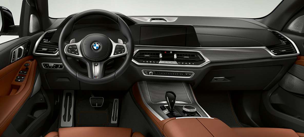 Interni della BMW X5 M50d