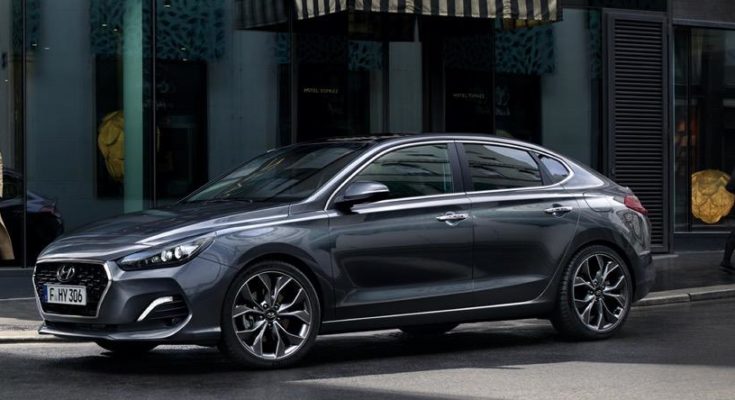 Hyundai i30 Fastback: la coupé compatta alla conquista del mercato europeo